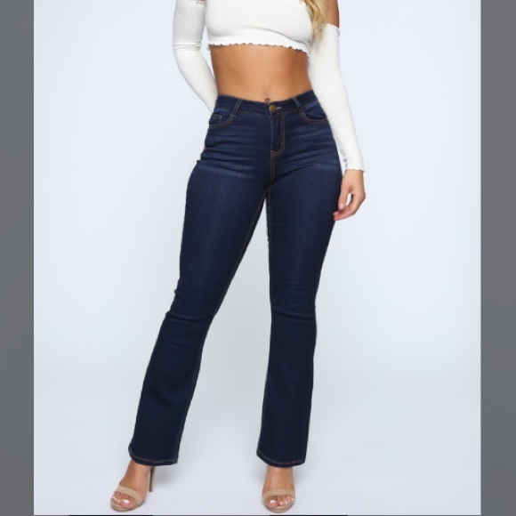 (TRADED)✨High waisted jeans - Picture 3 of 5